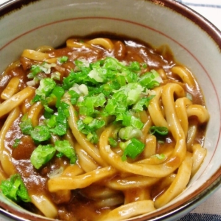 レトルトカレーで簡単♪旨いカレーうどん